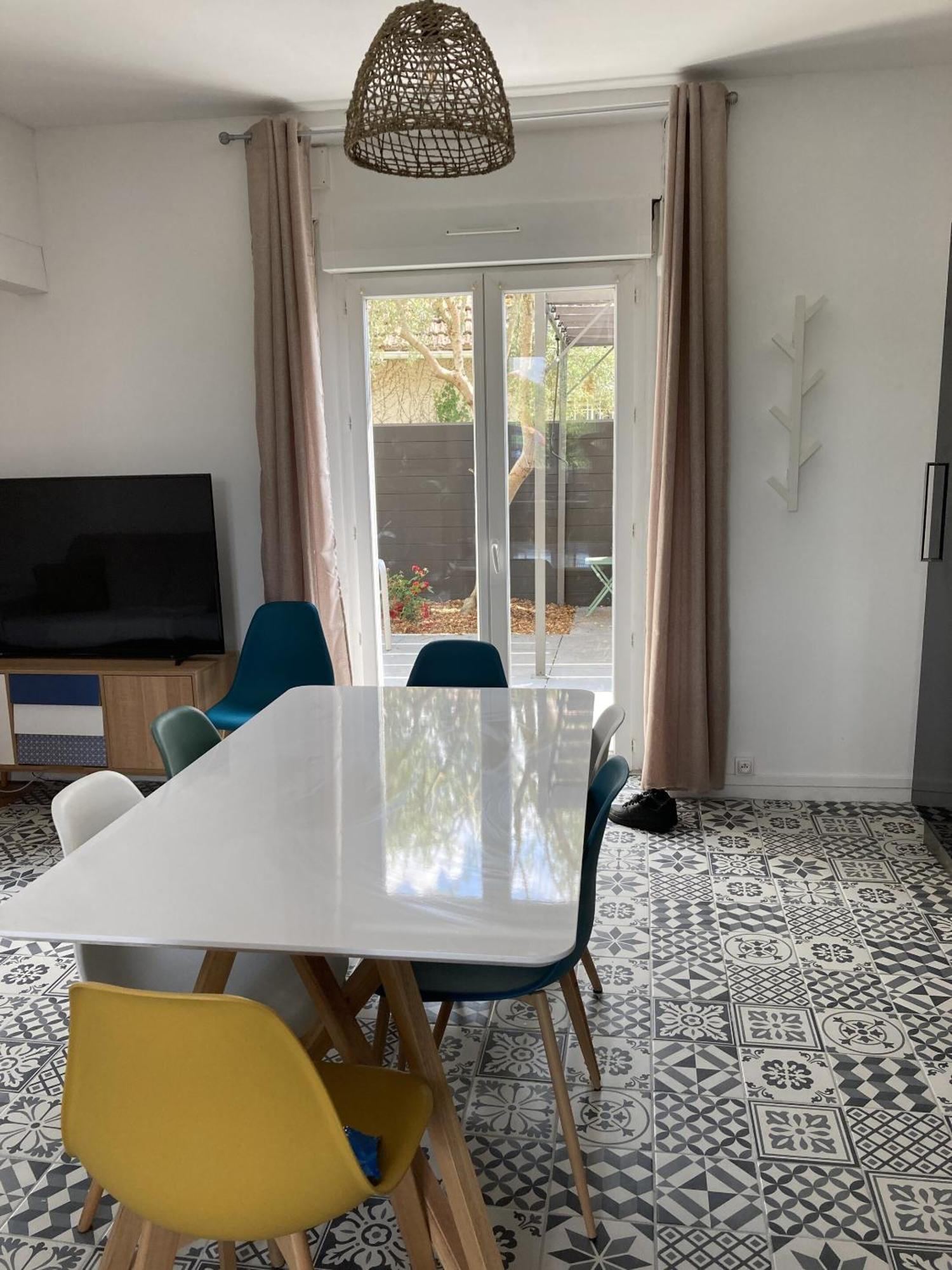 Location Appartement Des Pyrenees Borderes-sur-l'Echez Phòng bức ảnh